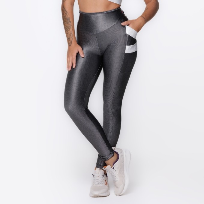 Calça Fitness Feminina Cós Alto Bolso Lateral Recortes Poliamida