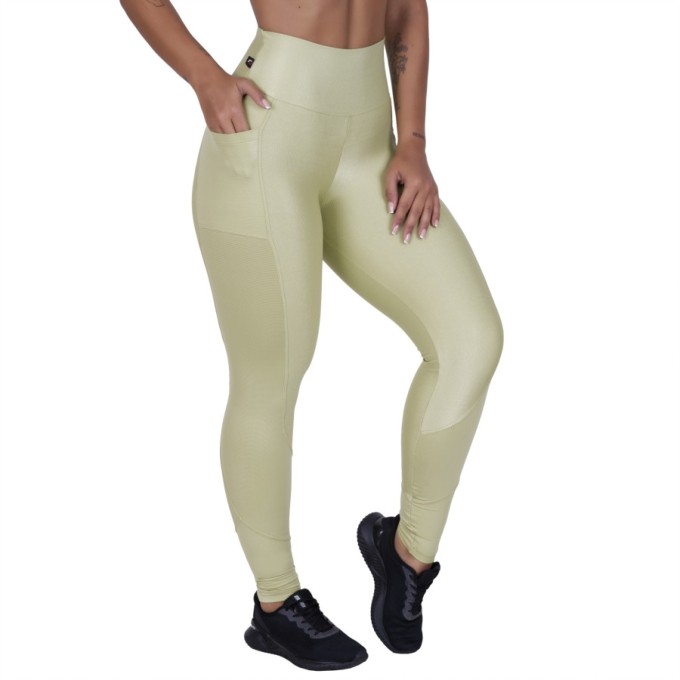 Legging Fitness Fusô Bolsos Laterais Efeito Brilho Suav